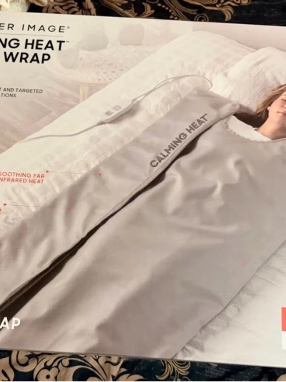 Sharper Image Calming Heat Wrap in Light Gray. Like new.